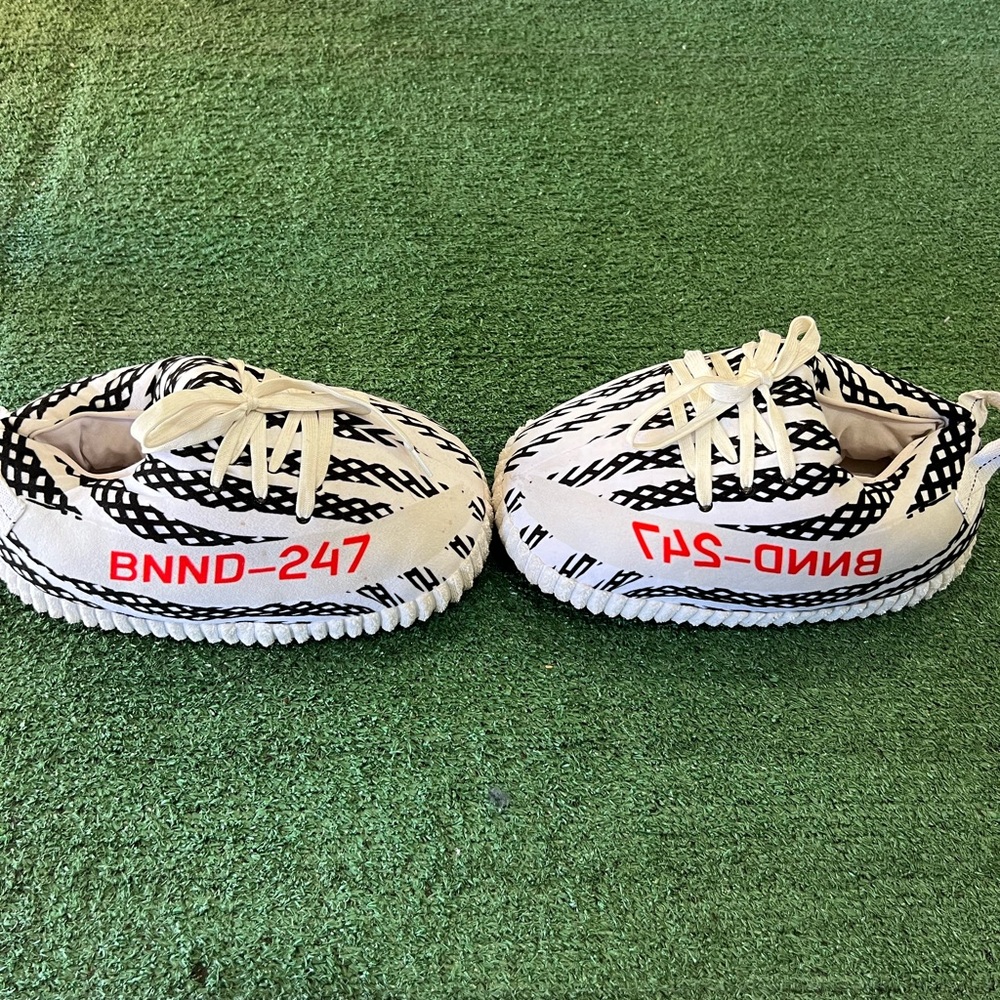 Stylish Black and White Sleep Shoes